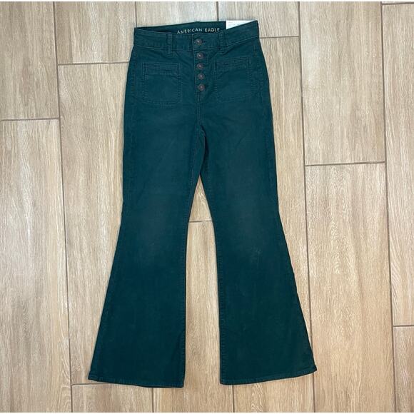 American Eagle Super Hi-Rise Flare Pants Size 2 Short Corduroy Green Stretch NWT - Picture 1 of 11